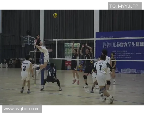 西安排球队在排球团队协作排行榜中荣登第一名引发热议